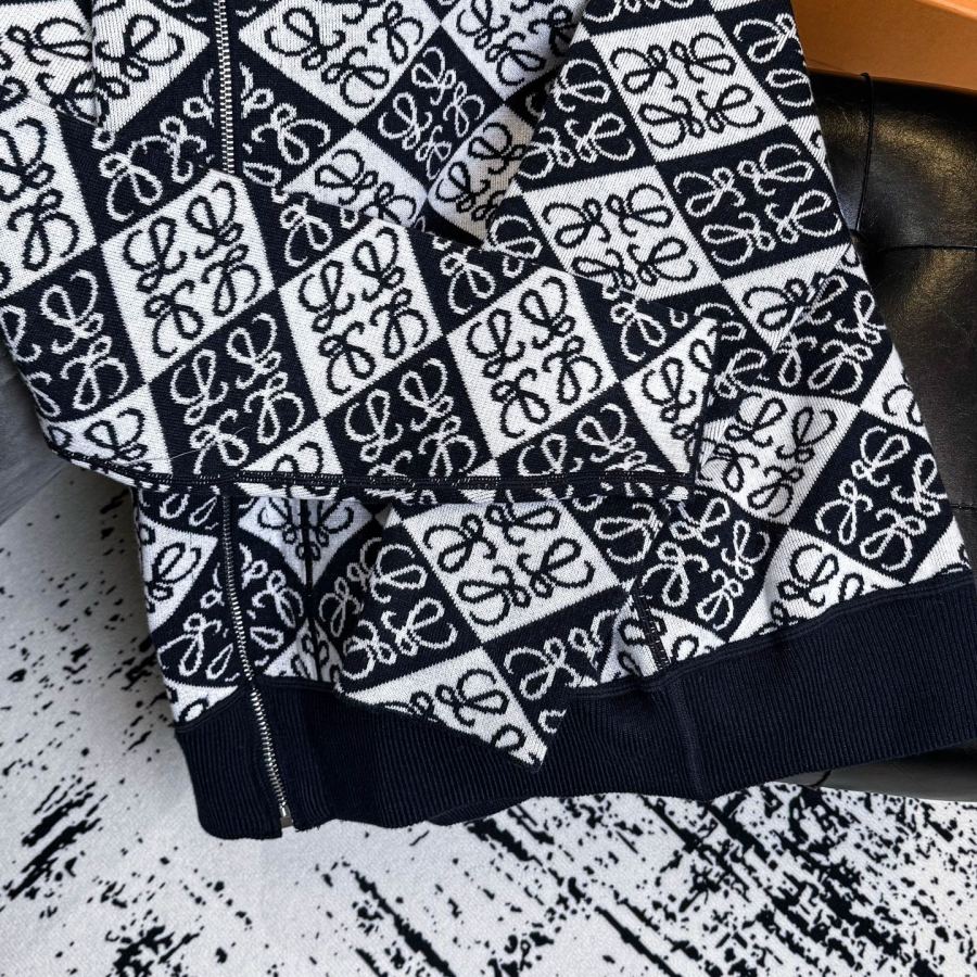 1:1 Replica Loewe men Top version — Premium Replica — photo 14