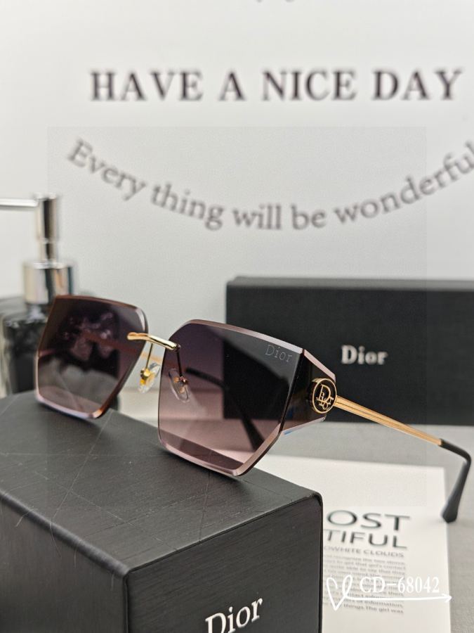 1:1 Replica dior glasses. — AAA Quality Replica — photo 5