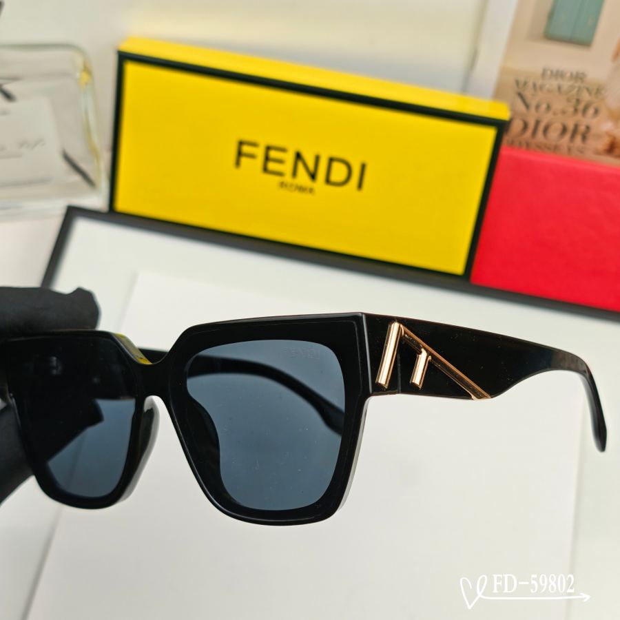 1:1 Replica fendi glasses. — AAA Quality Replica — photo 4