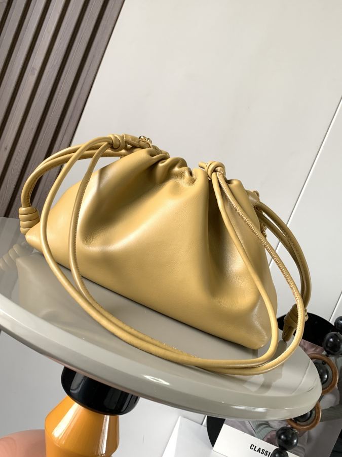 1:1 Replica LOEWE bag Premium — AAA Quality Replica — photo 3