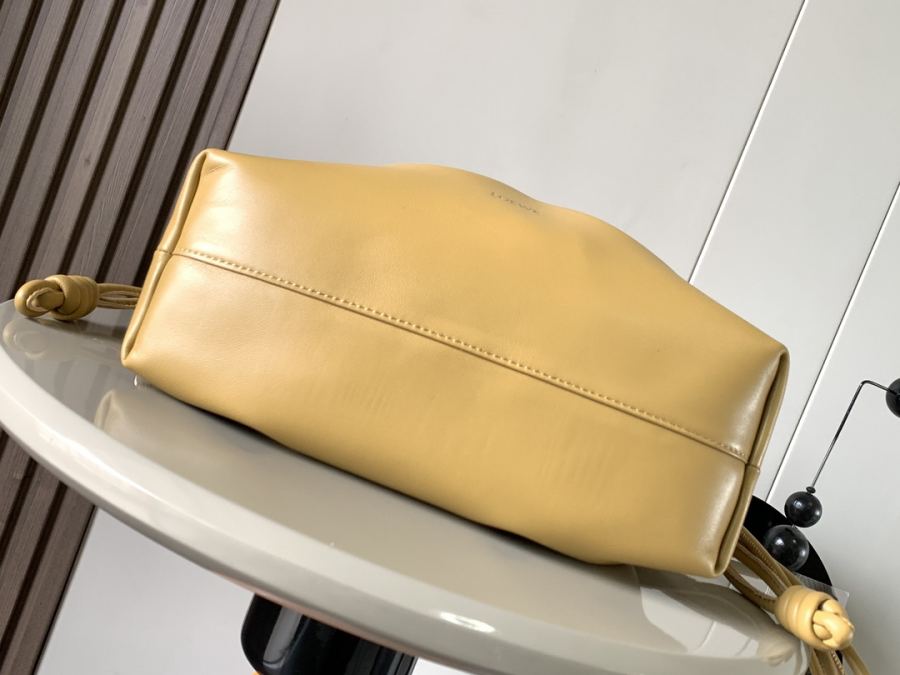 1:1 Replica LOEWE bag Premium — AAA Quality Replica — photo 4