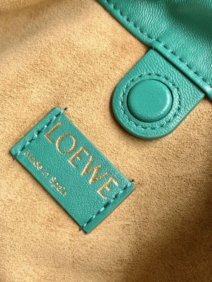 1:1 Replica LOEWE bag Premium — 1:1 Replica — photo 9