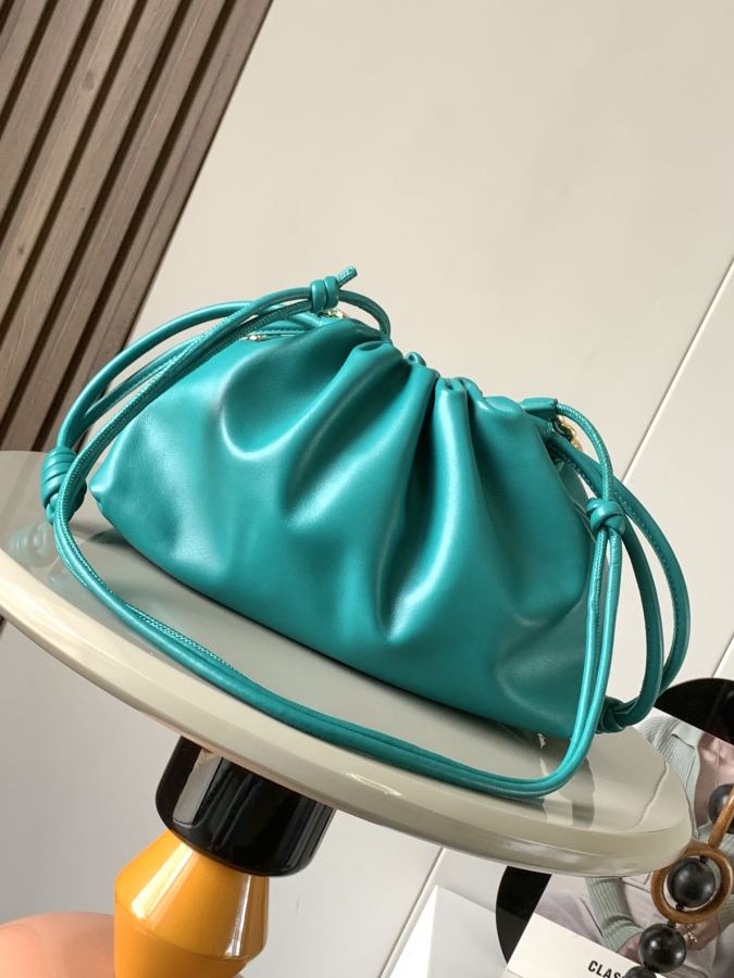 1:1 Replica LOEWE bag Premium — Premium Replica — photo 3