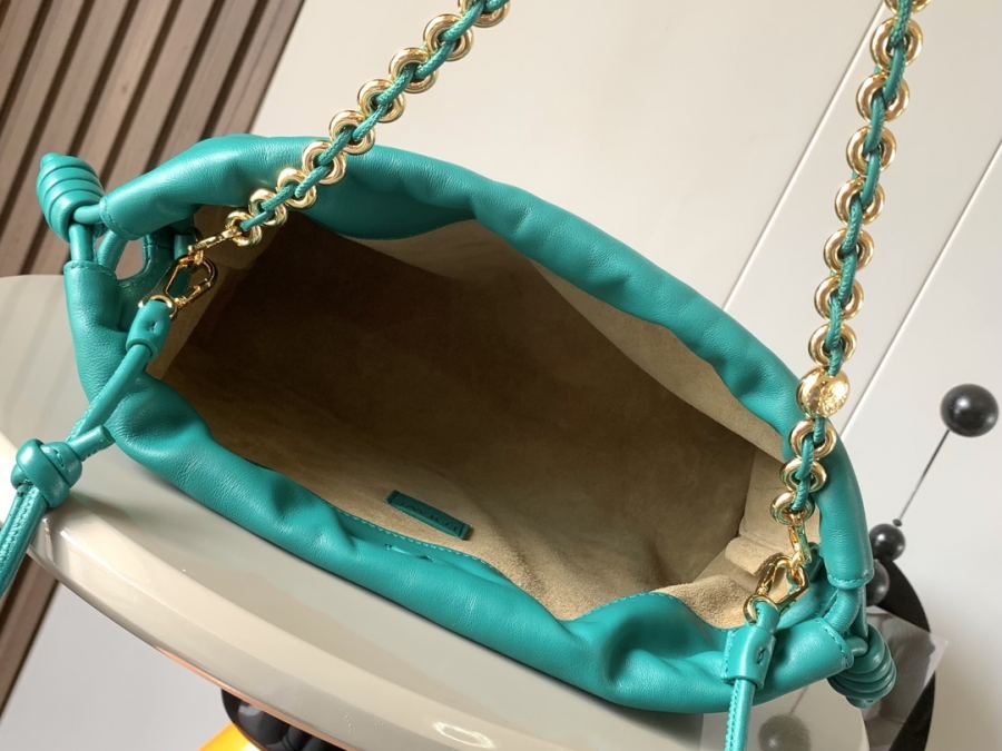 1:1 Replica LOEWE bag Premium — Premium Replica — photo 8