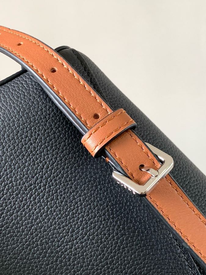 1:1 Replica LOEWE bag LOEWE Goya der — Premium Replica — photo 4