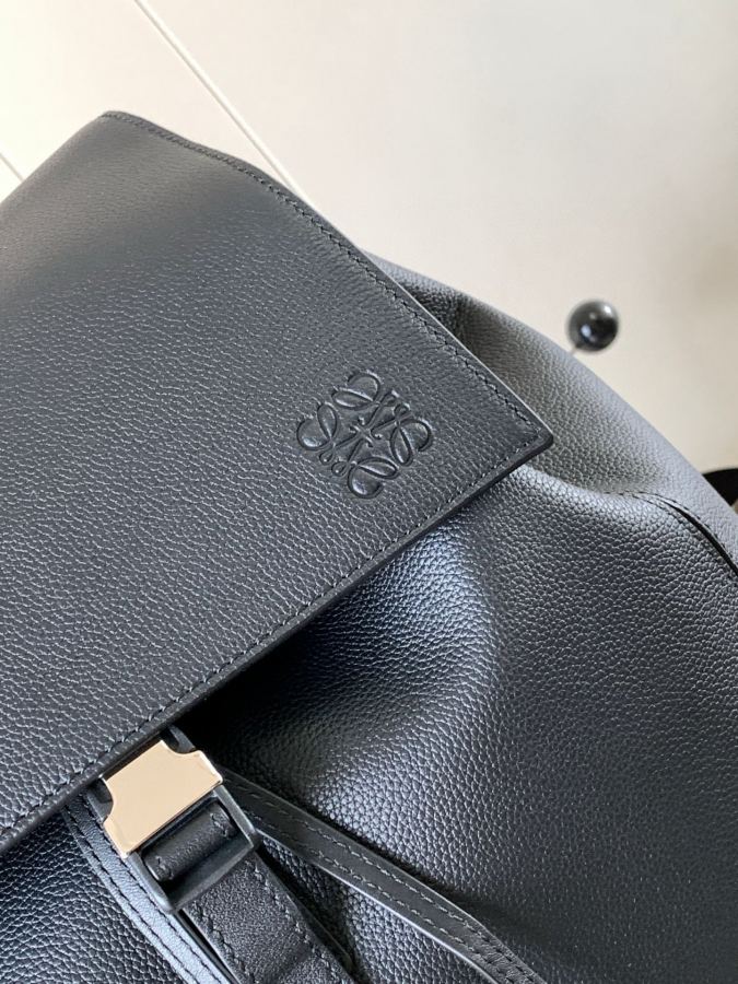 1:1 Replica LOEWE bag LOEWE puzzle Backpack logo — 1:1 Replica — photo 5