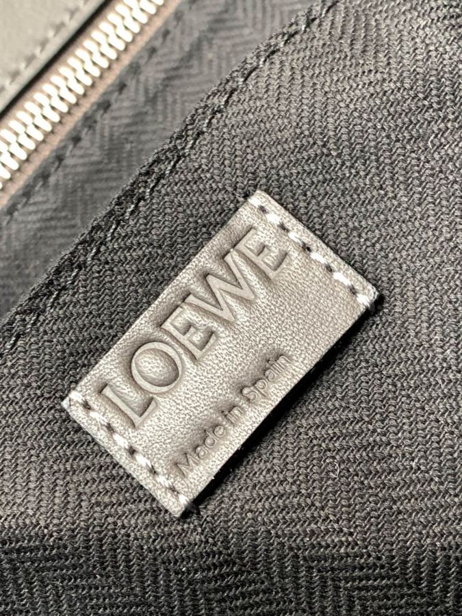 1:1 Replica LOEWE bag LOEWE puzzle Backpack logo — AAA Quality Replica — photo 9