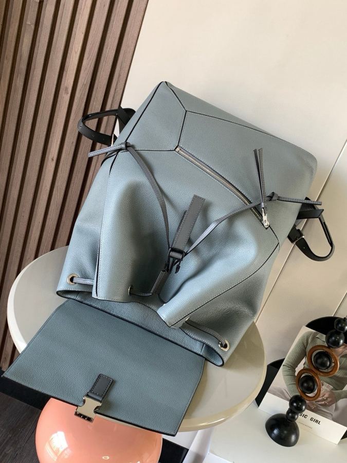1:1 Replica LOEWE bag LOEWE puzzle Backpack Loewe logo — 1:1 Replica — photo 7