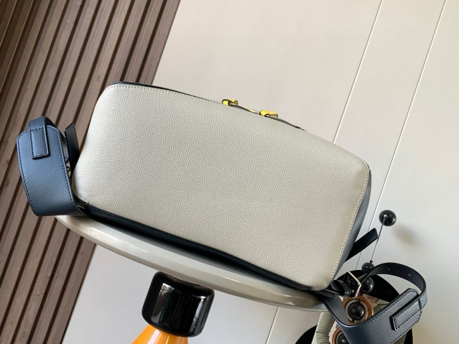 1:1 Replica LOEWE bag LOEWE puzzle Backpack Loewe logo — 1:1 Replica — photo 6
