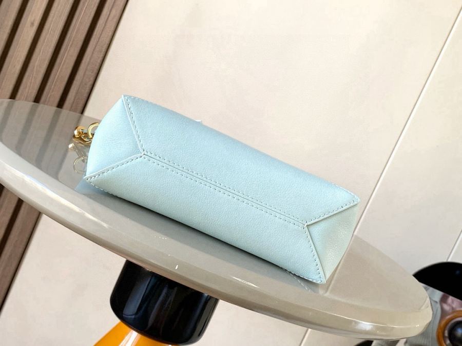 1:1 Replica LOEWE bag LOEWE Puzzle Fold ＊ ＊ ＊ * LOE WE — AAA Quality Replica — photo 3