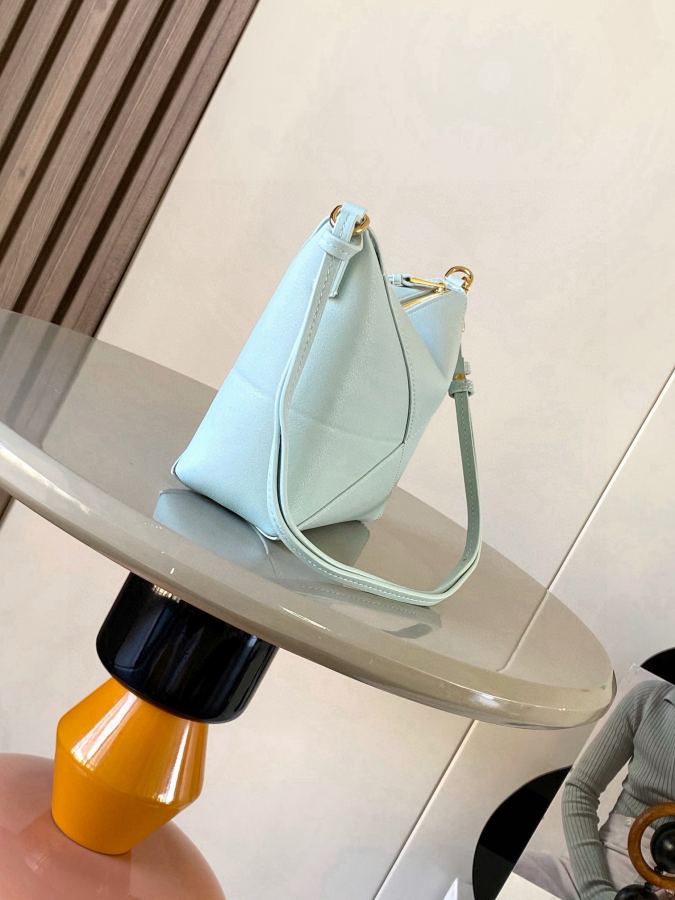 1:1 Replica LOEWE bag LOEWE Puzzle Fold ＊ ＊ ＊ * LOE WE — AAA Quality Replica — photo 2