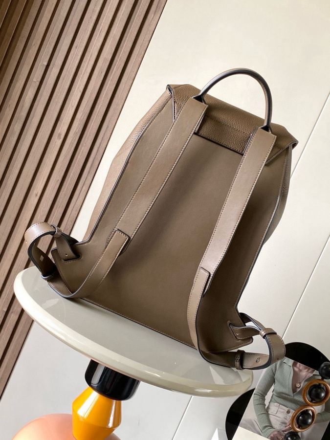 1:1 Replica knapsack Loe we * * anagram — AAA Quality Replica — photo 4