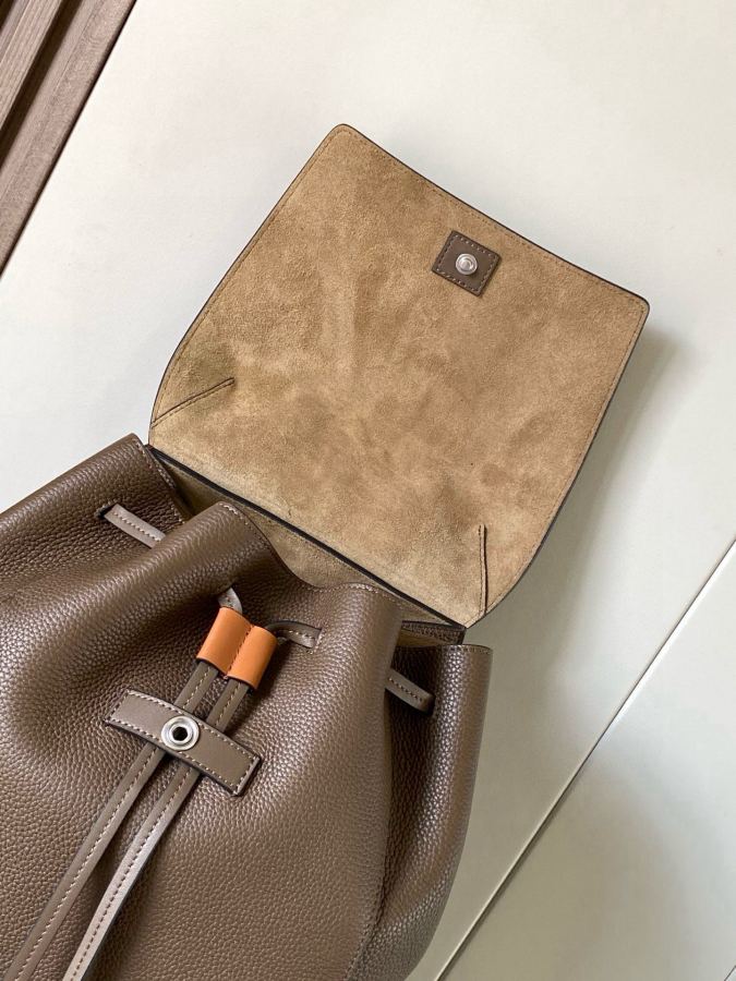 1:1 Replica knapsack Loe we * * anagram — AAA Quality Replica — photo 8