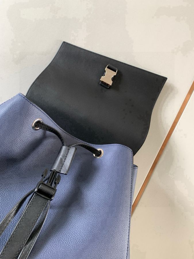 1:1 Replica knapsack puzzle Backpack logo — AAA Quality Replica — photo 8