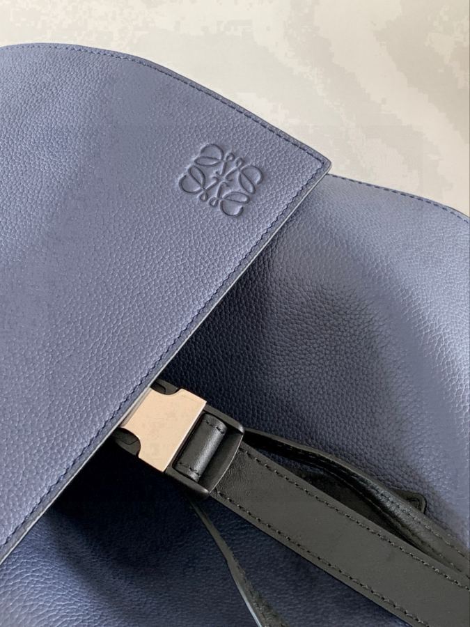 1:1 Replica knapsack puzzle Backpack logo — AAA Quality Replica — photo 7