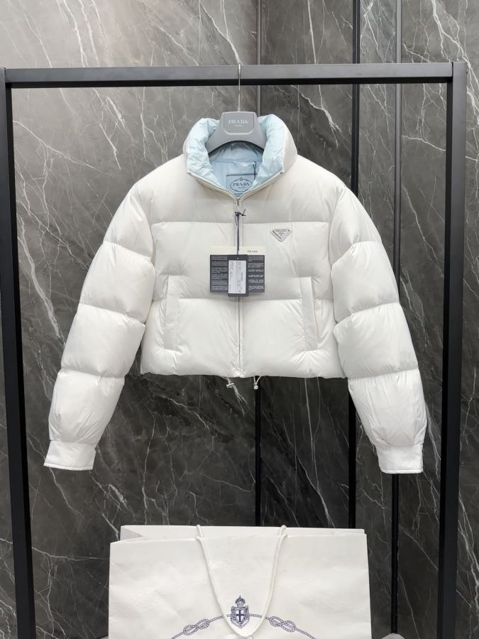 1:1 Replica Prada men Prada Re-Nylon — AAA Quality Replica — photo 3