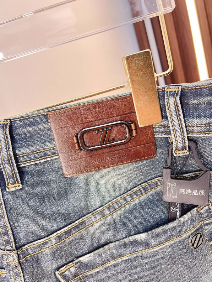 1:1 Replica LV Men's 13oz 1 V — Premium Replica — photo 12