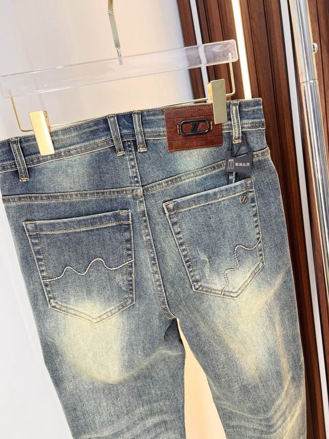 1:1 Replica LV Men's 13oz 1 V — Premium Replica — photo 10
