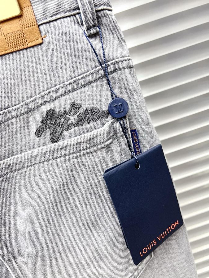 1:1 Replica LV Men's 13oz 1 V — Premium Replica — photo 11