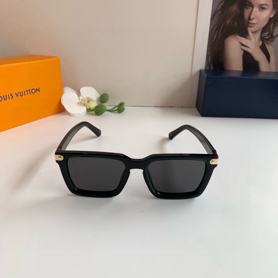 1:1 Replica LV glasses LV Louis Vuitton — AAA Quality Replica — photo 4