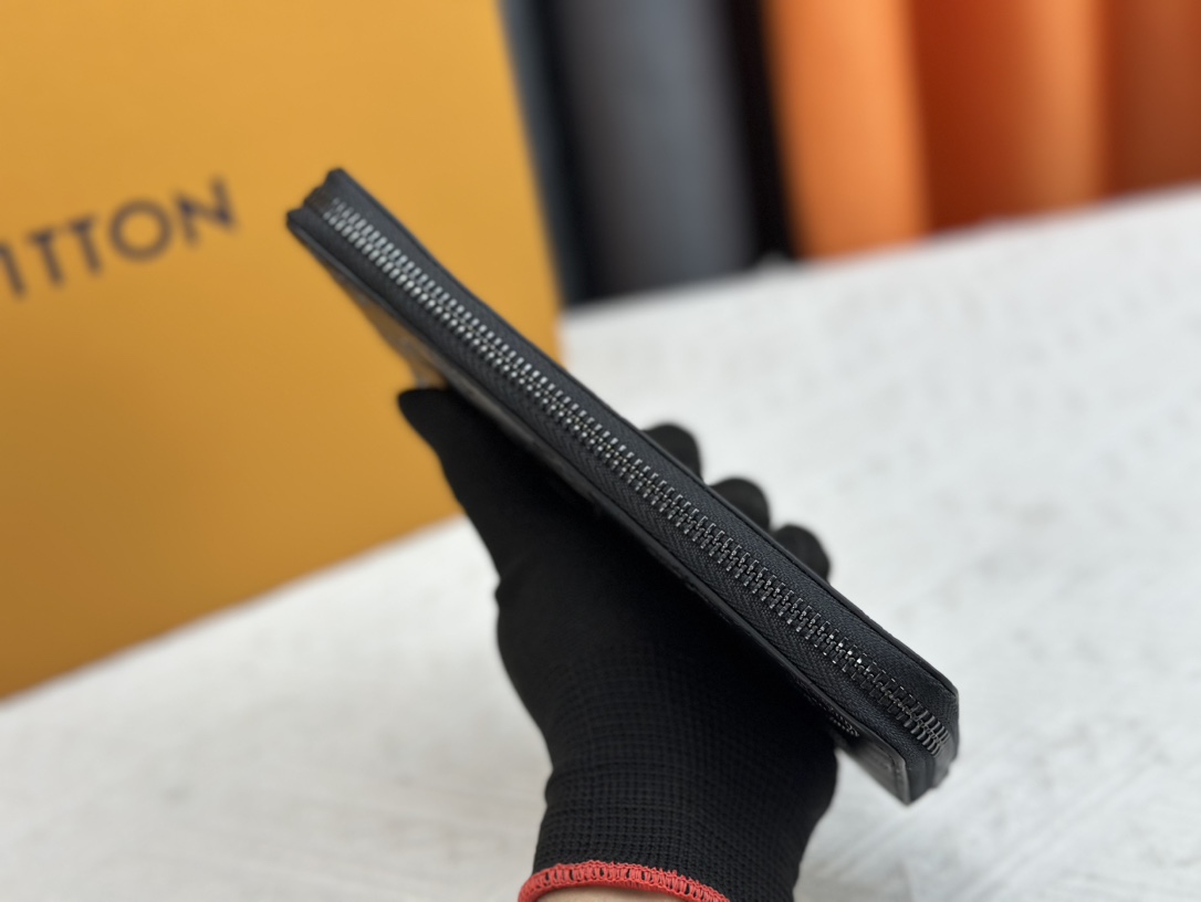 1:1 Replica Long wallet Original 178 — Premium Replica — photo 4