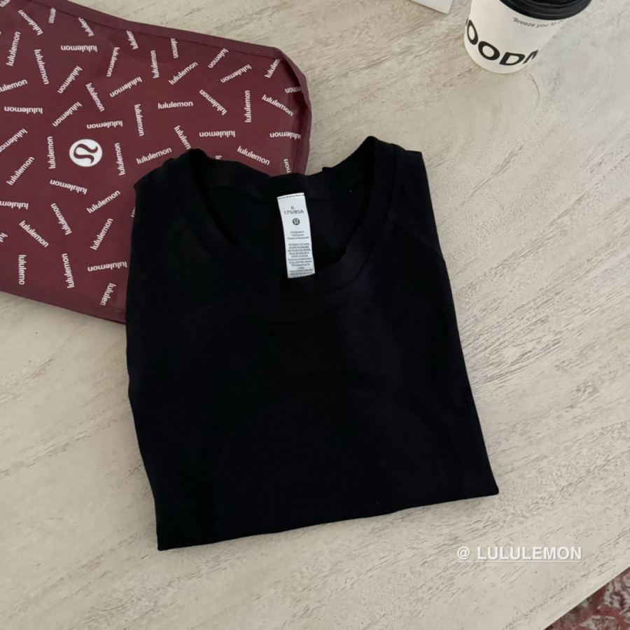 1:1 Replica LV men Lululemon Swiftly Tech T — AAA Quality Replica — photo 9