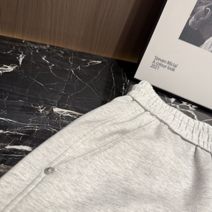 1:1 Replica MM6 men — photo 6