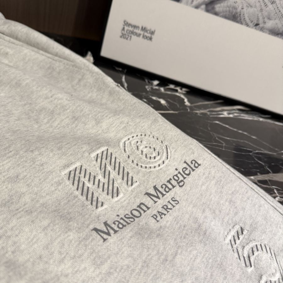 1:1 Replica MM6 men — photo 7