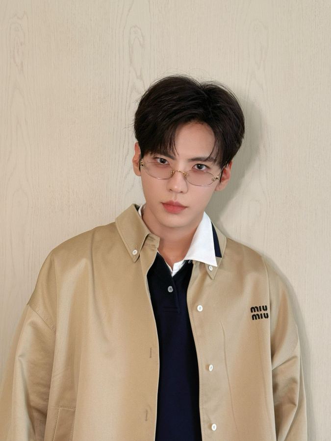 1:1 Replica MIUMIU men Miu embroidered buttoned jacket — 1:1 Replica — photo 5