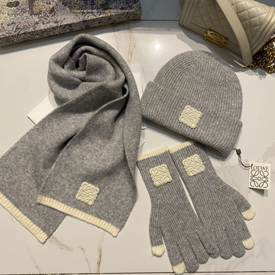 1:1 Replica Loewe hat Loewe + + — 1:1 Replica — photo 6