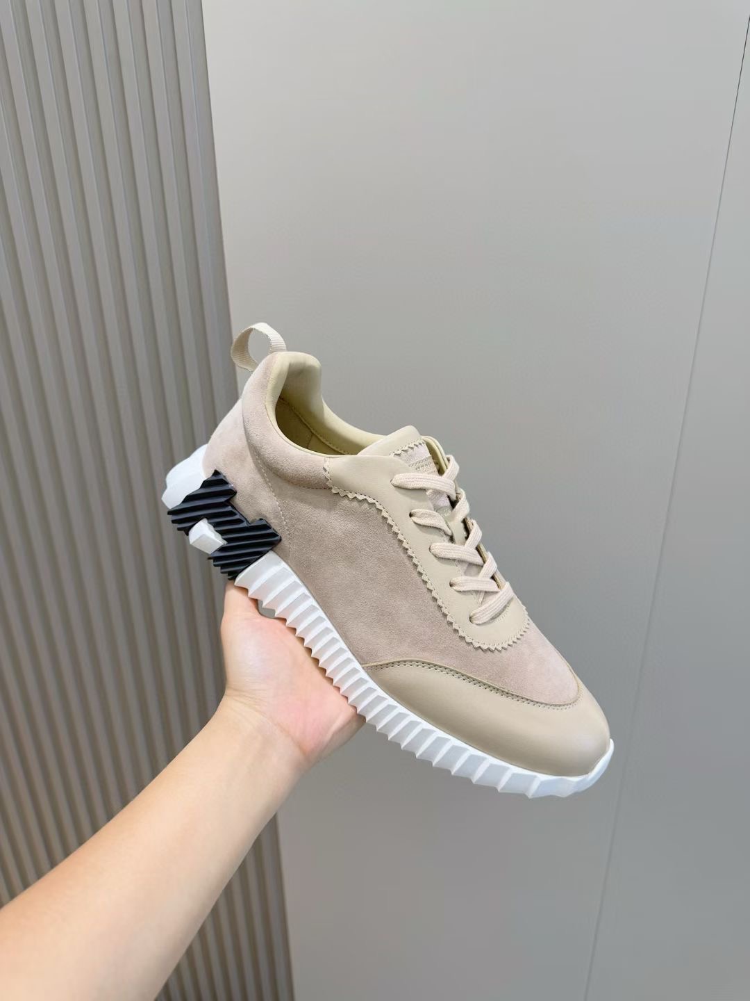 1:1 Replica Hermes shoe Hermes bouning — AAA Quality Replica — photo 6