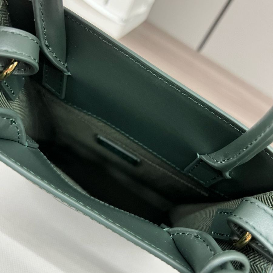 1:1 Replica LOEWE bag LOEWE envelope bag — Premium Replica — photo 9