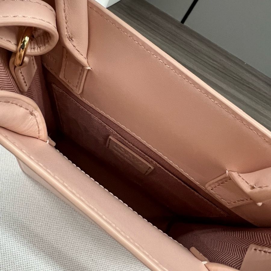 1:1 Replica LOEWE bag LOEWE — AAA Quality Replica — photo 8