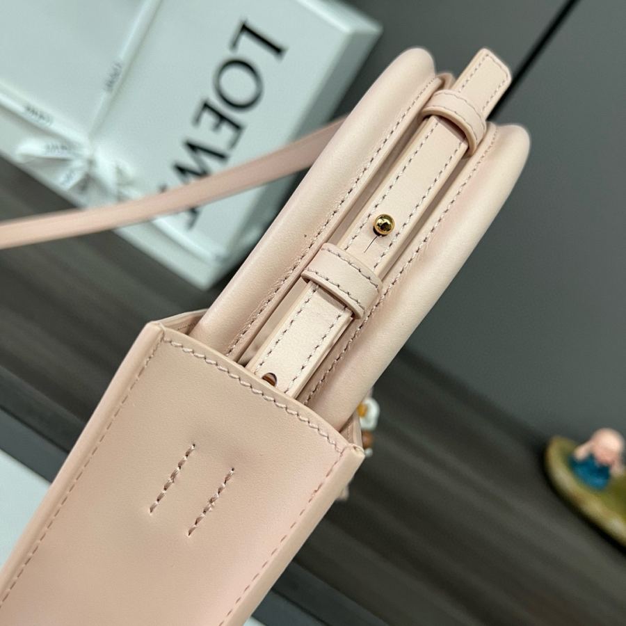 1:1 Replica LOEWE bag LOEWE — AAA Quality Replica — photo 7