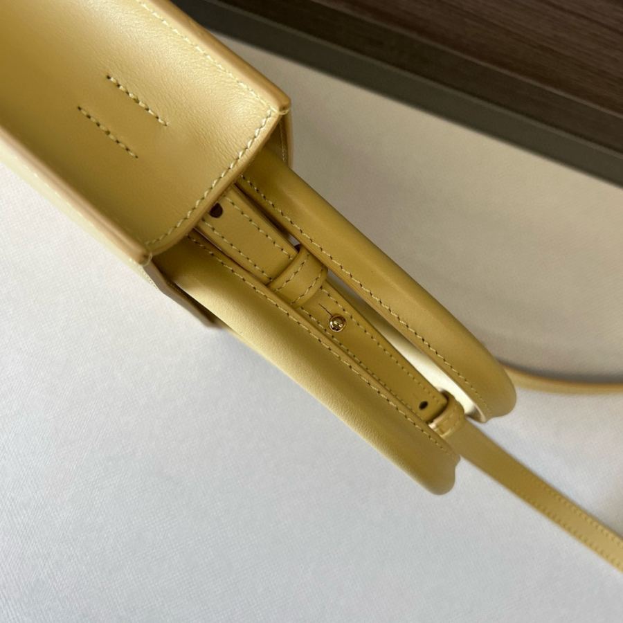 1:1 Replica LOEWE bag LOEWE envelope bag — AAA Quality Replica — photo 6