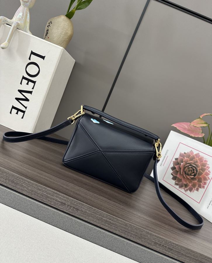 1:1 Replica LOEWE bag LOEWE Puzzle — AAA Quality Replica — photo 3