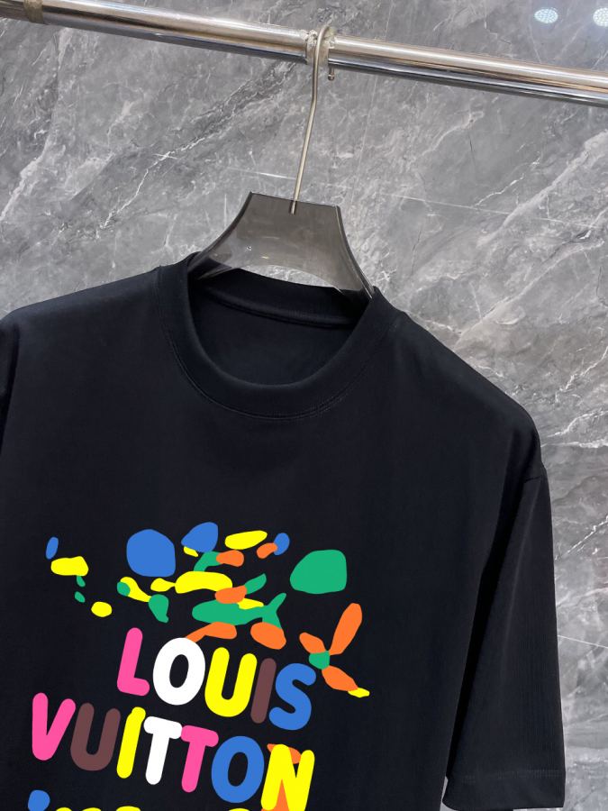 1:1 Replica LV men LV New T — AAA Quality Replica — photo 5