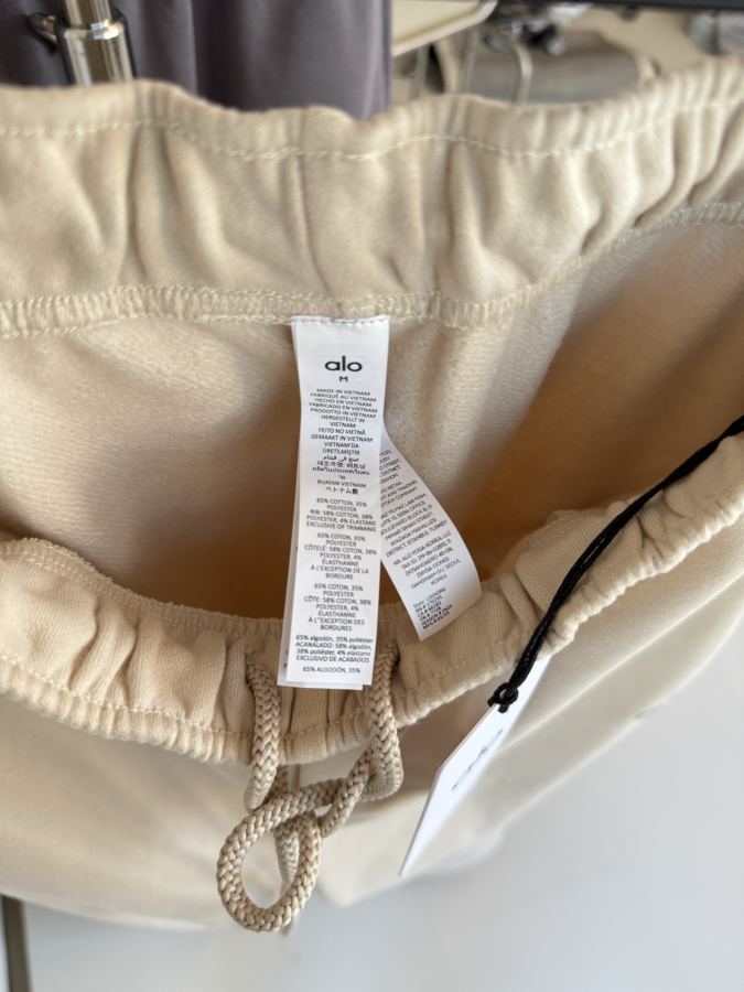 1:1 Replica Alo Leggings — AAA Quality Replica — photo 9