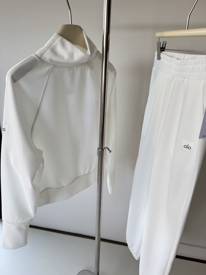 1:1 Replica Alo Long sleeve White — 1:1 Replica — photo 3
