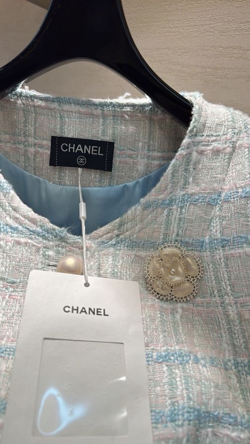1:1 Replica Chanel Women CHANE* — AAA Quality Replica — photo 4