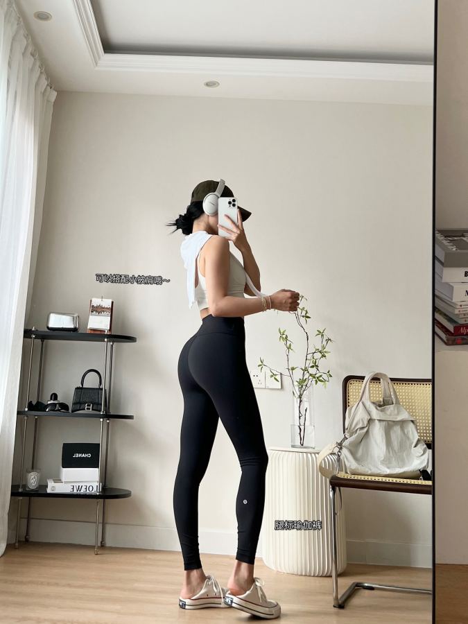 1:1 Replica Lulu Bra Lululemon Align™ U — AAA Quality Replica — photo 3