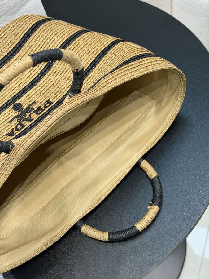 1:1 Replica PRADA bag Prada — 1:1 Replica — photo 7