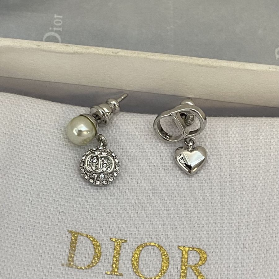 1:1 Replica Dior Jewelry — Premium Replica — photo 3