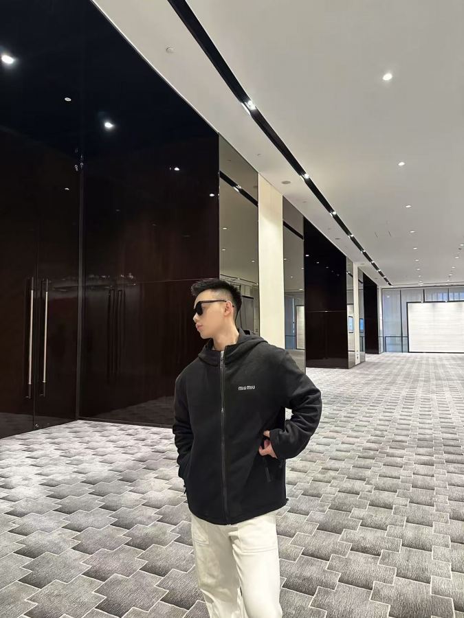 1:1 Replica MIUMIU men MIU MM — 1:1 Replica — photo 6