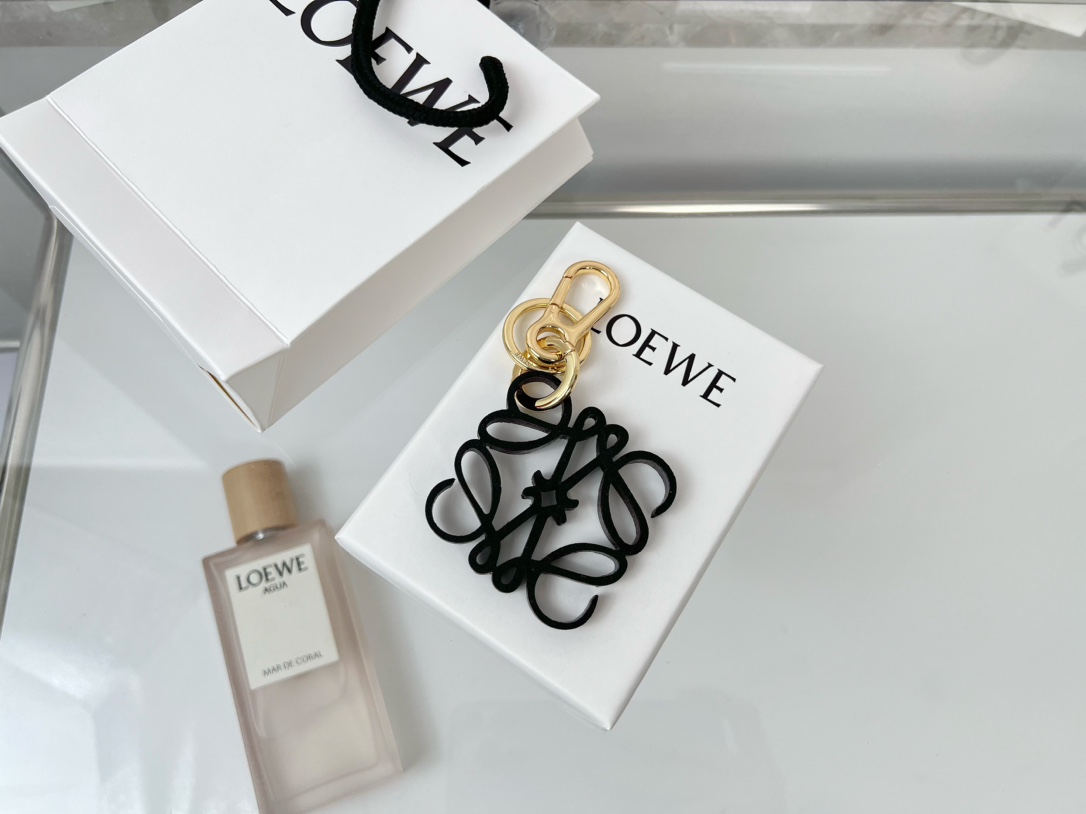 1:1 Replica LOEWE bag — AAA Quality Replica — photo 3