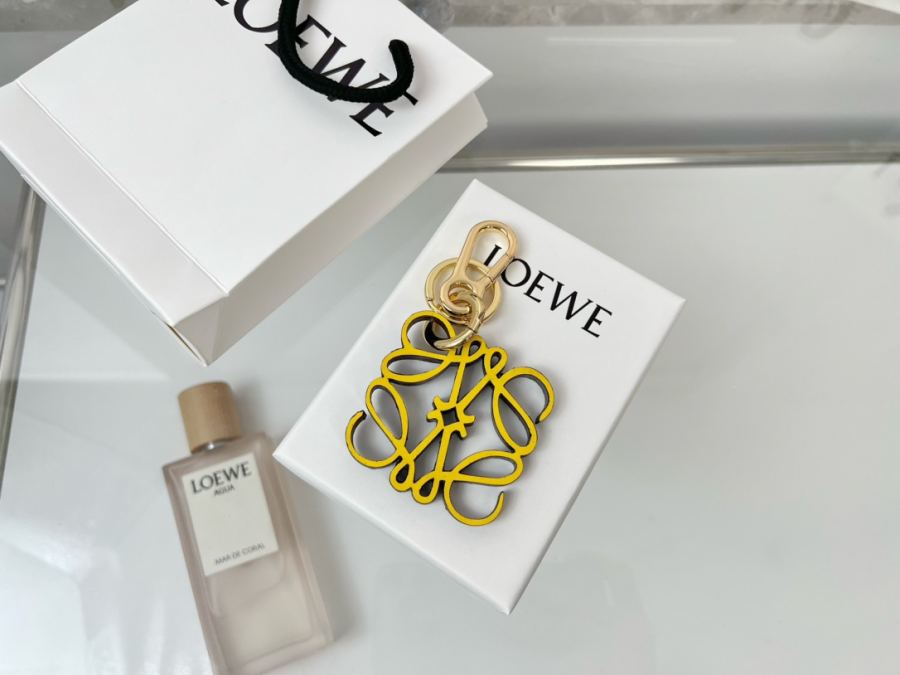 1:1 Replica LOEWE bag — AAA Quality Replica — photo 4