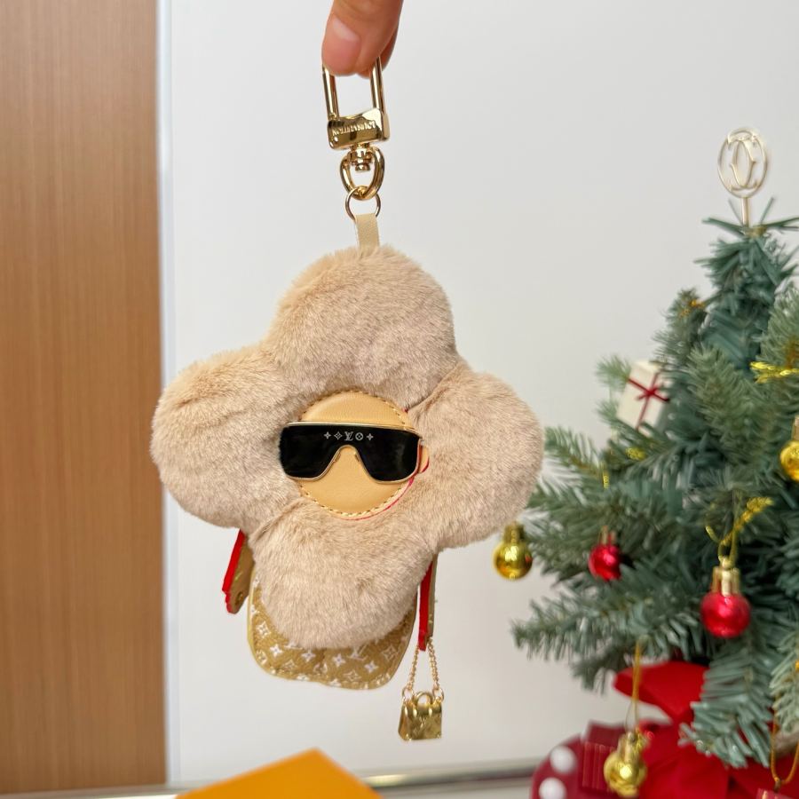 1:1 Replica Louis Vuitton Jewelry Keychain — AAA Quality Replica — photo 3