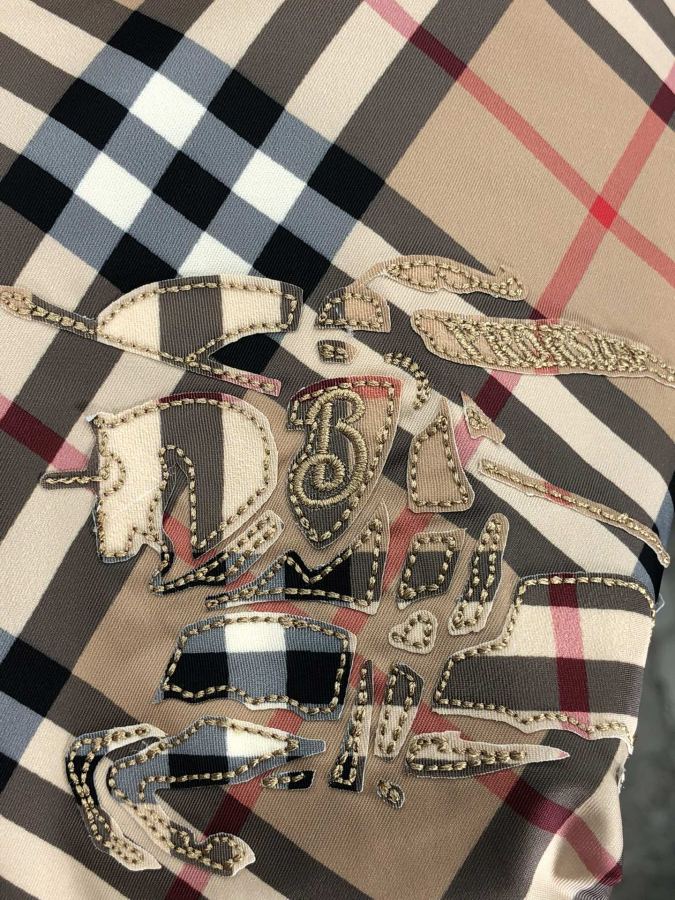 1:1 Replica Burberry men Reversible Technical Waterproof Windproof Men's Jacket Spring 2026 — AAA Quality Replica — photo 5