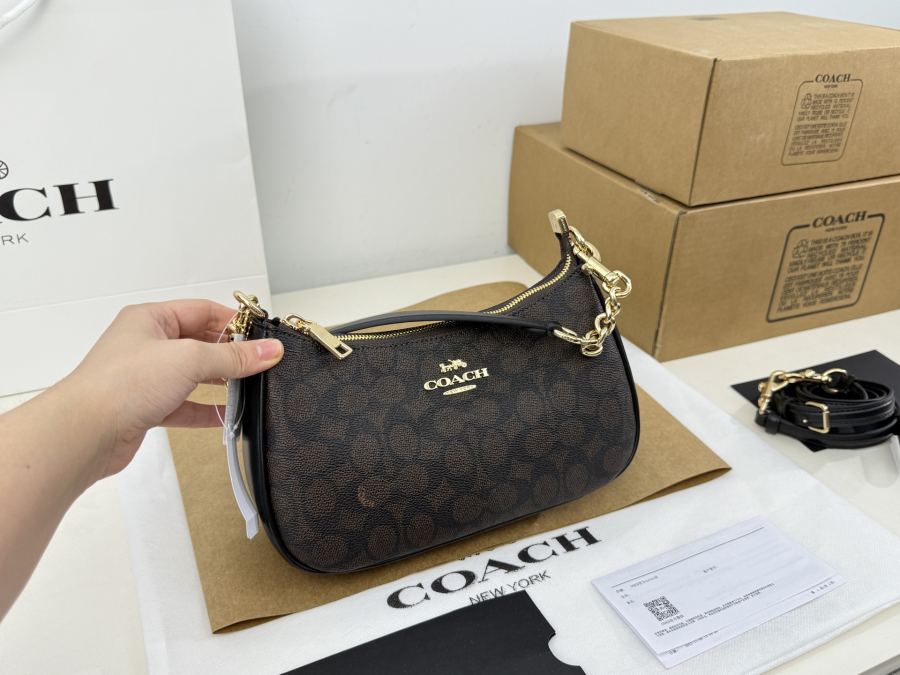 1:1 Replica COACH bag replica — photo 6