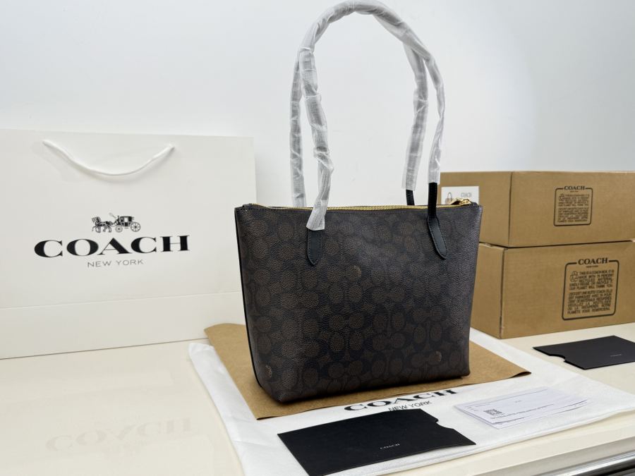 1:1 Replica COACH bag replica — photo 3
